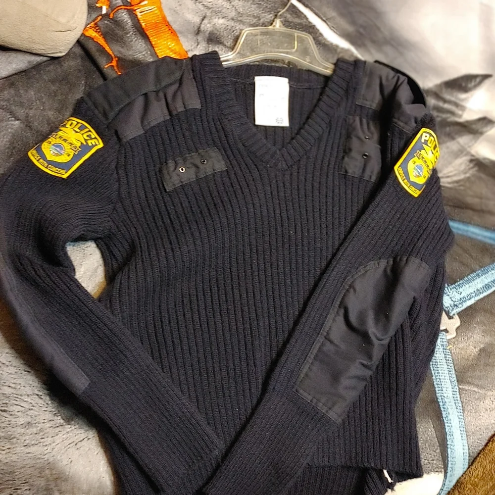 COPY - Law Enforcement Officers Heavy Sweater - Picture 2 of 8
